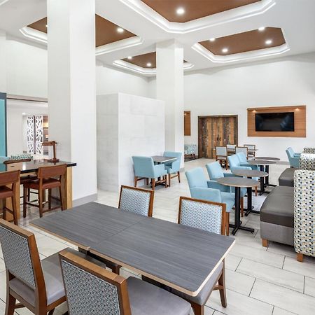 Holiday Inn Express & Suites Williamsburg By Ihg Luaran gambar