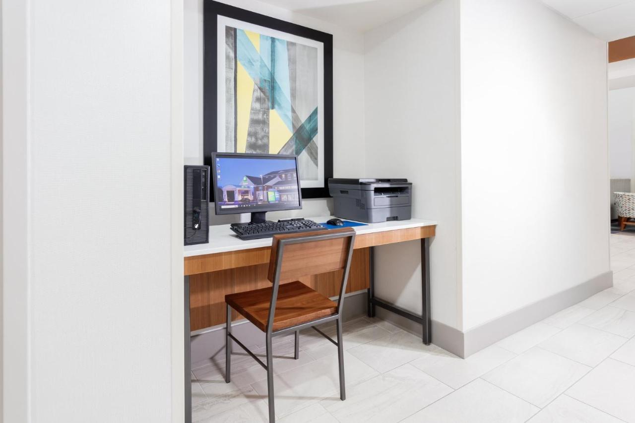 Holiday Inn Express & Suites Williamsburg By Ihg Luaran gambar