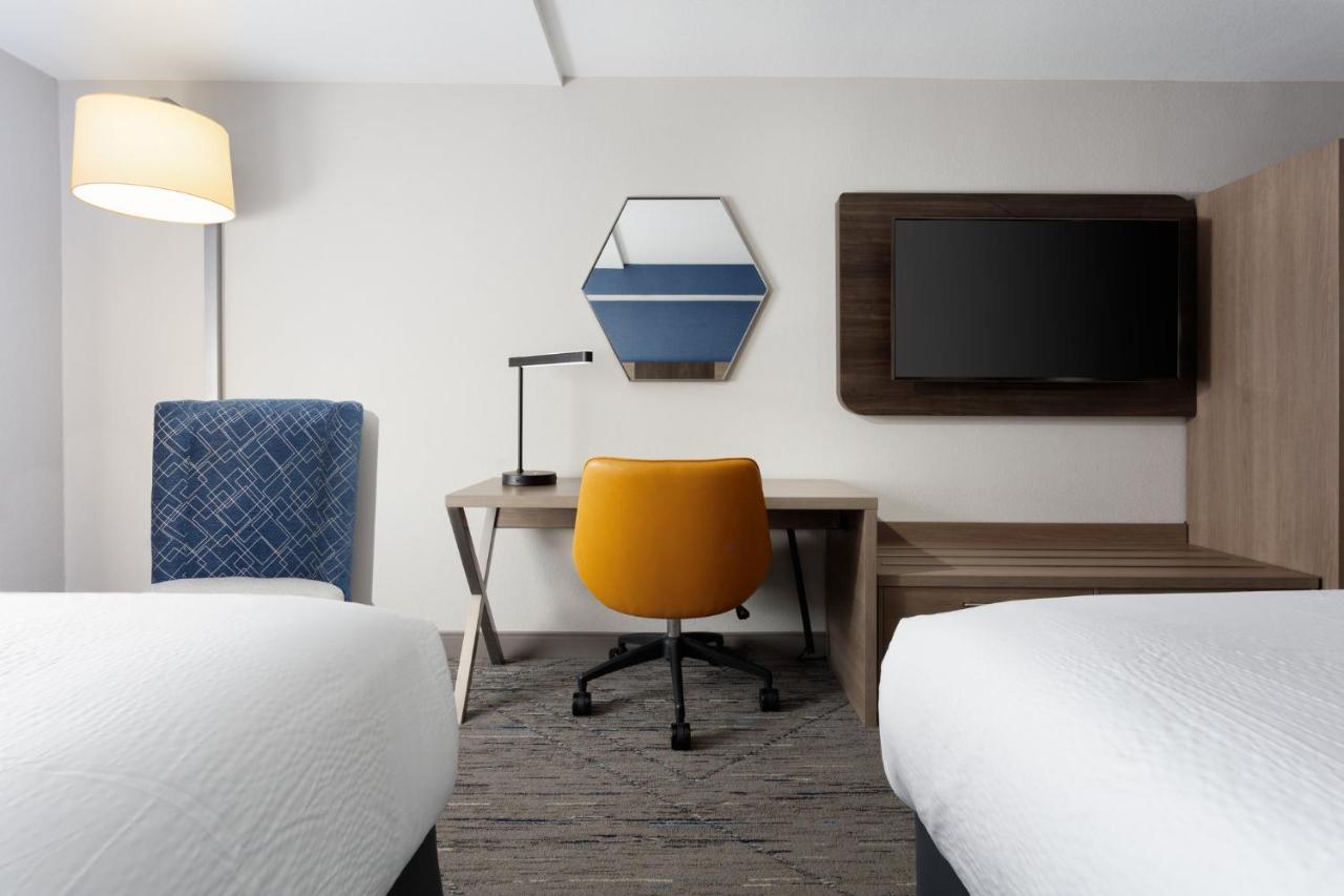 Holiday Inn Express & Suites Williamsburg By Ihg Luaran gambar
