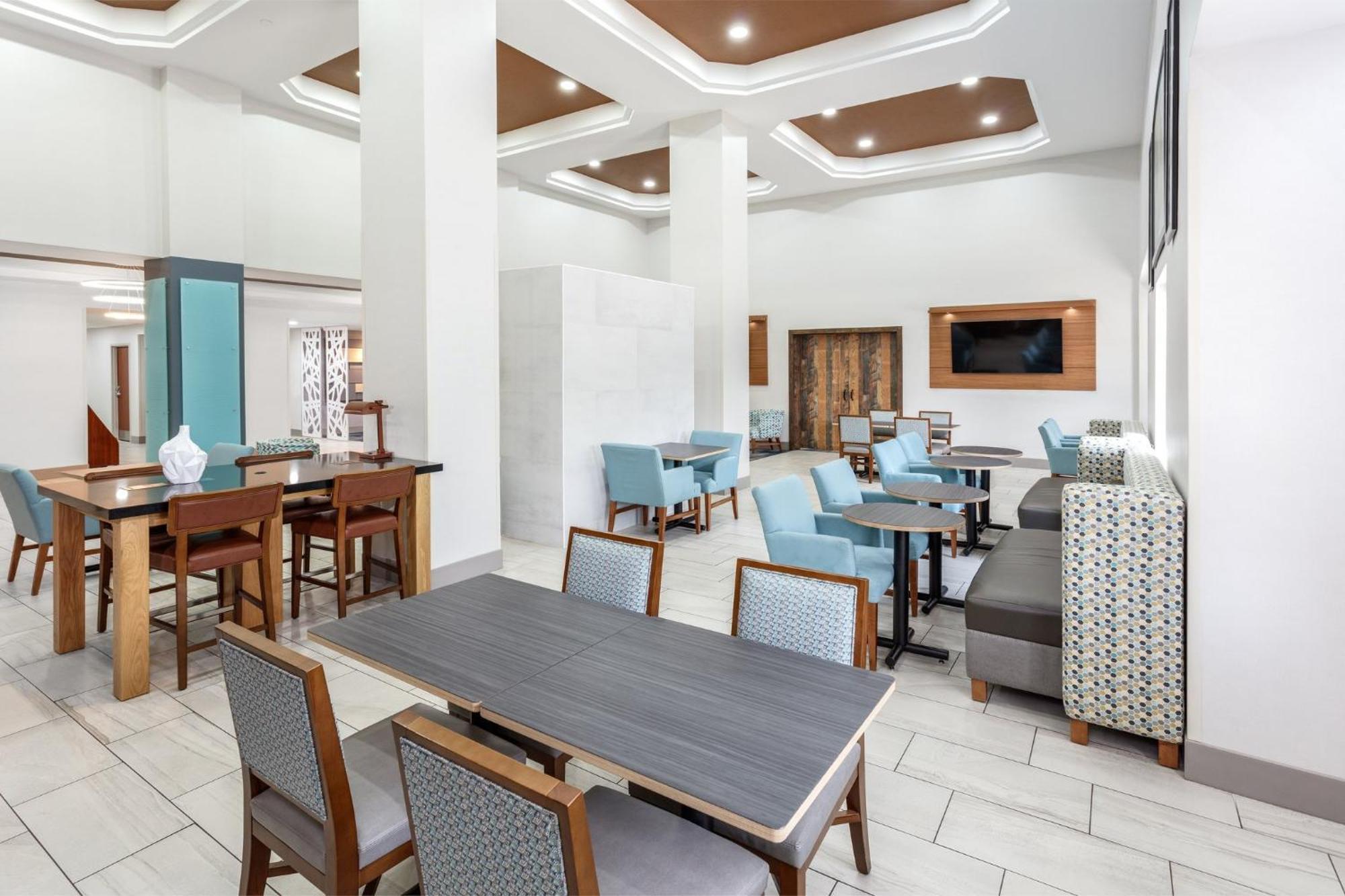 Holiday Inn Express & Suites Williamsburg By Ihg Luaran gambar