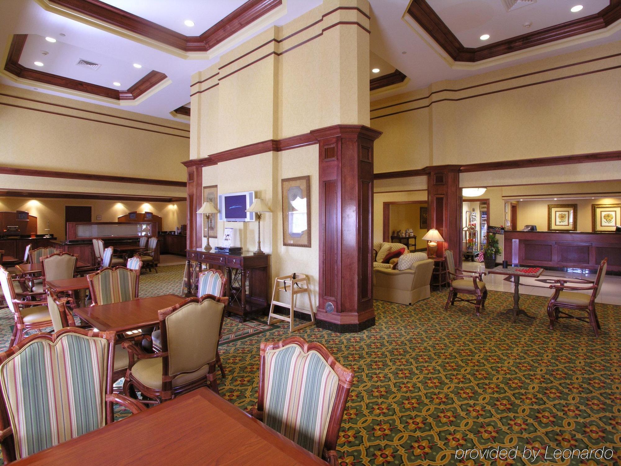 Holiday Inn Express & Suites Williamsburg By Ihg Restoran gambar