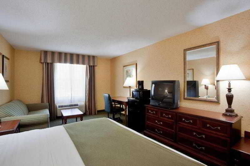 Holiday Inn Express & Suites Williamsburg By Ihg Luaran gambar